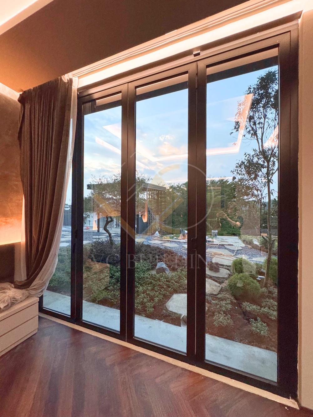 Folding Door with Cooling Glass 02 - Internal