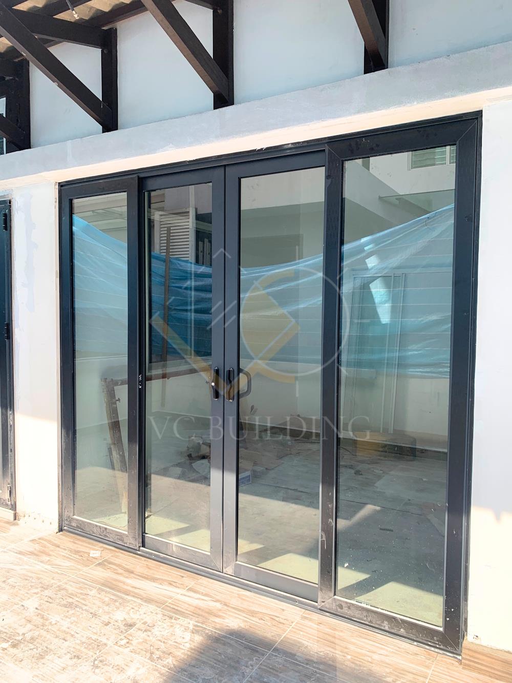 Sliding Door 2 - External