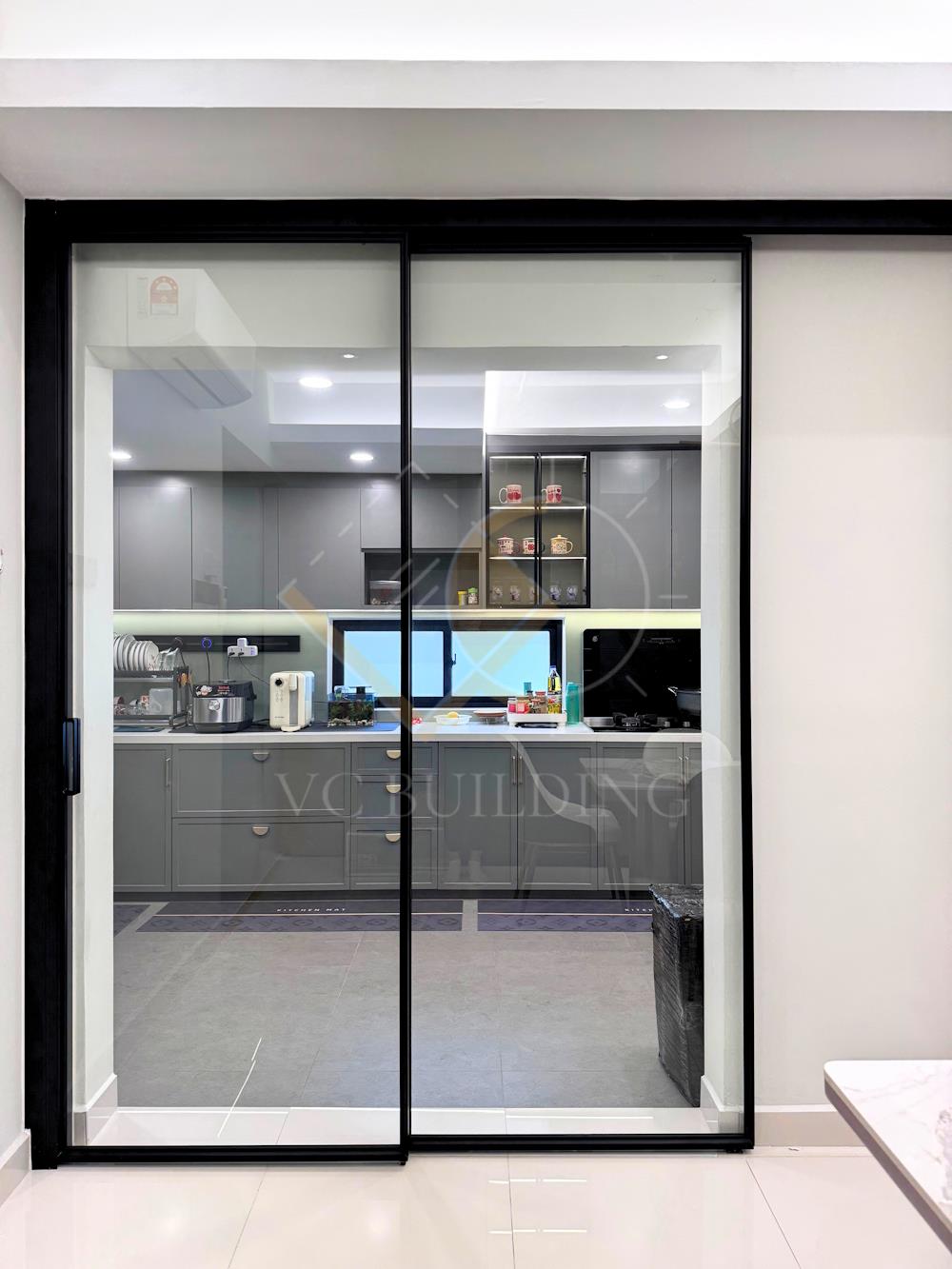 Trackless Sliding Door 2