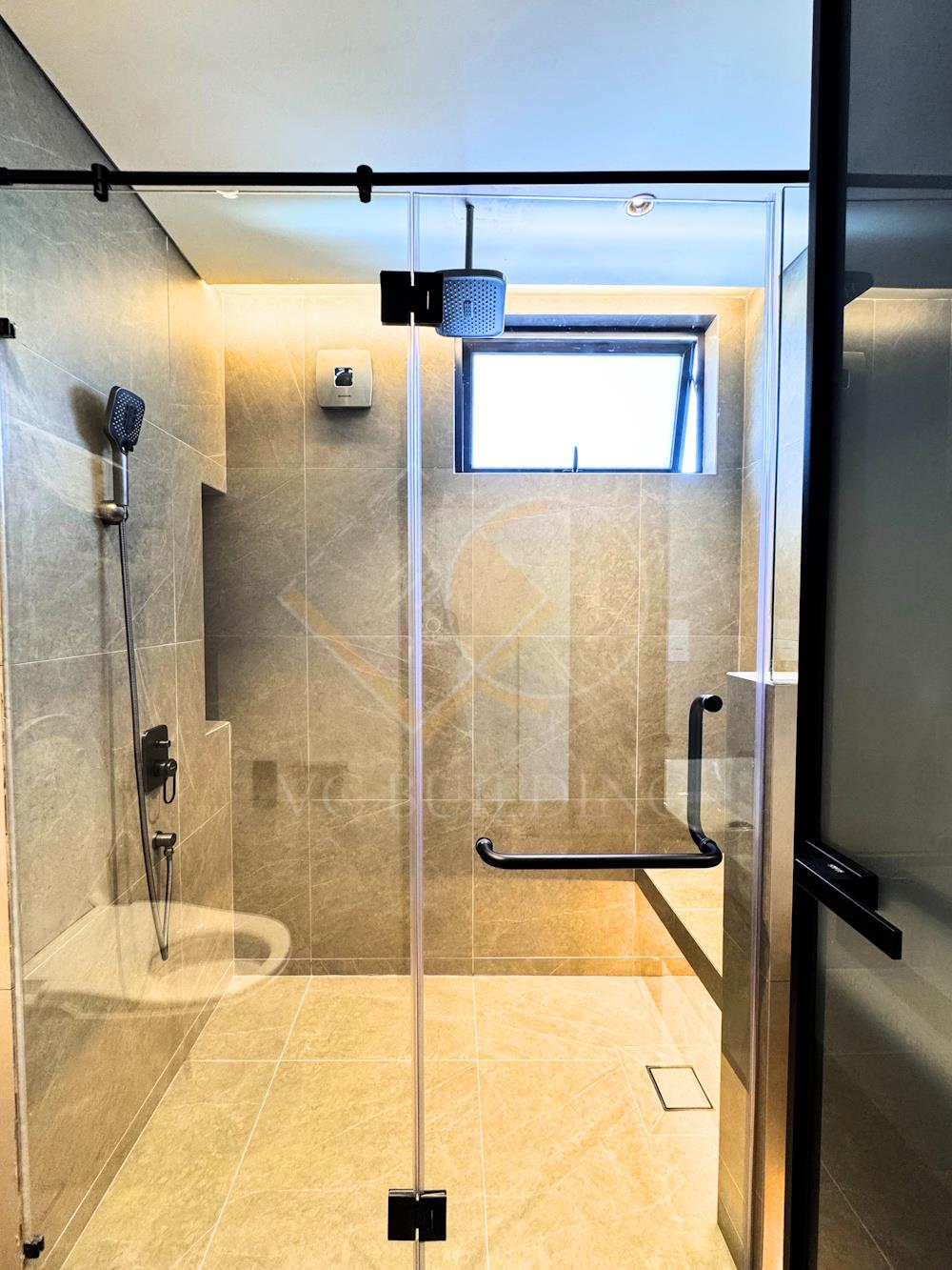 Shower Screen 2